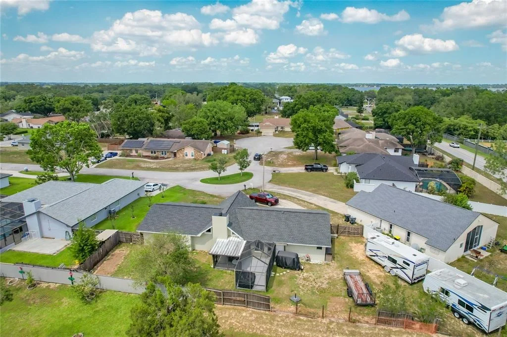 Photo of 340 VAIL DRIVE