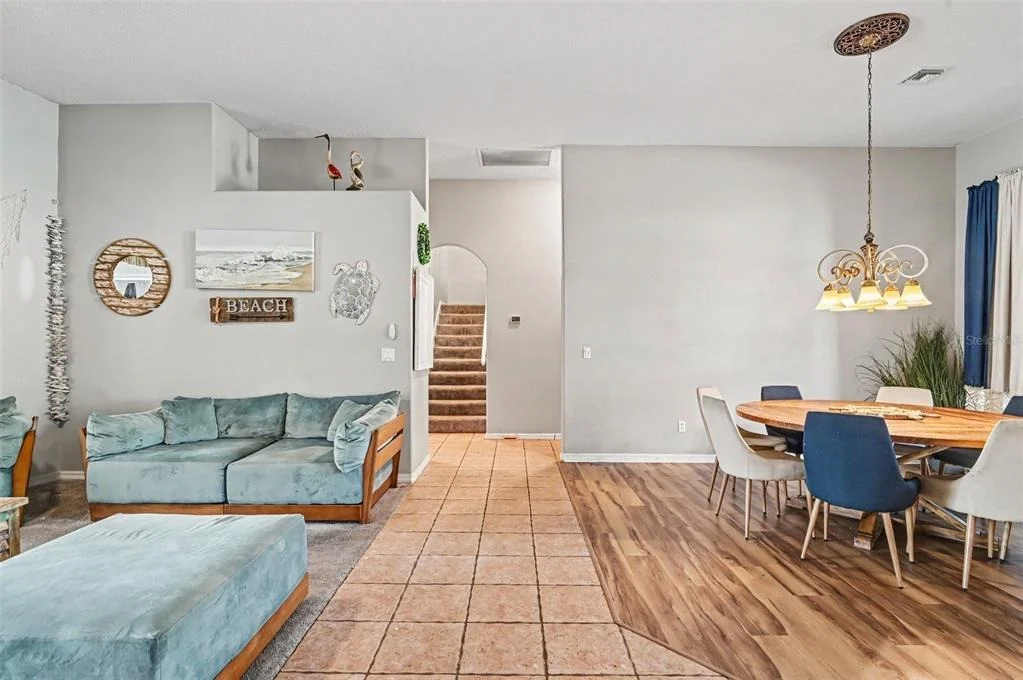 Photo of 1325 TALL MAPLE LOOP