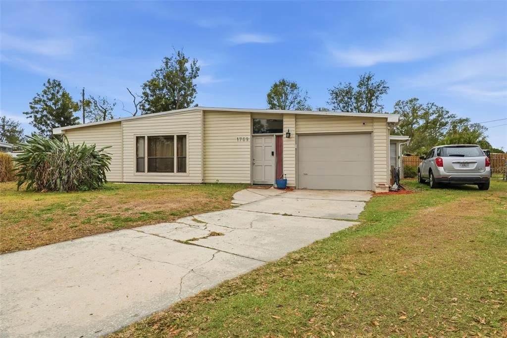 Photo of 1709 CARNEGIE CIRCLE