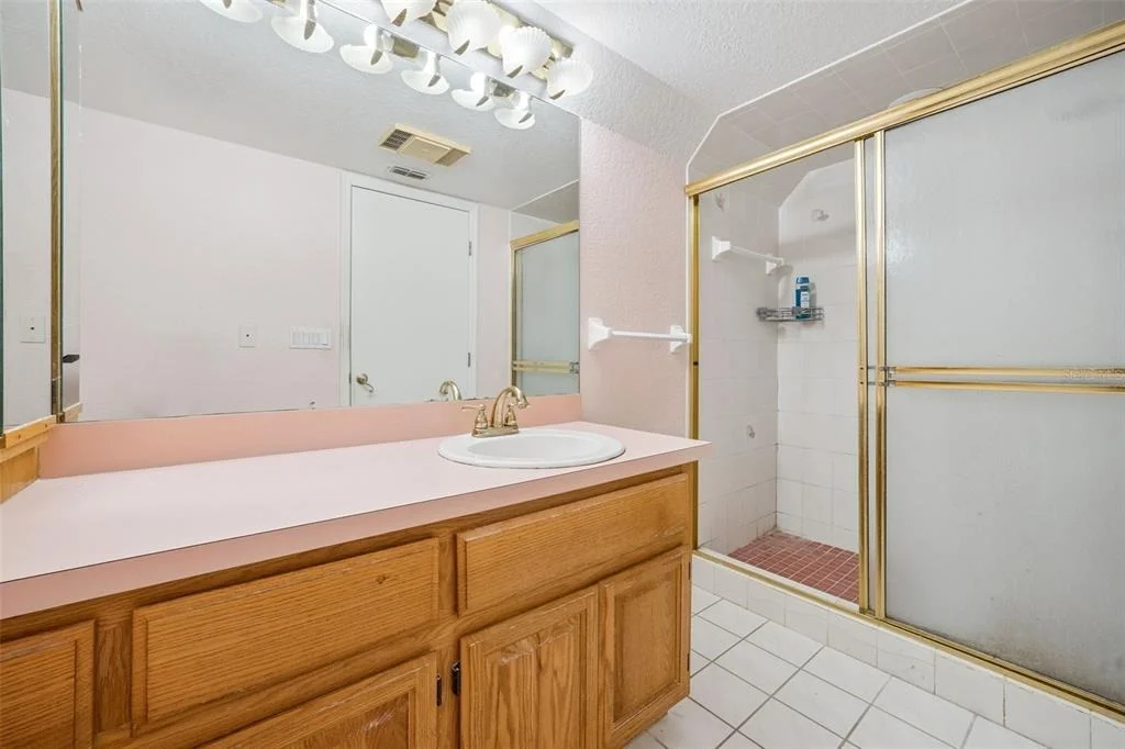 Photo of 21033 VIOLET ROAD