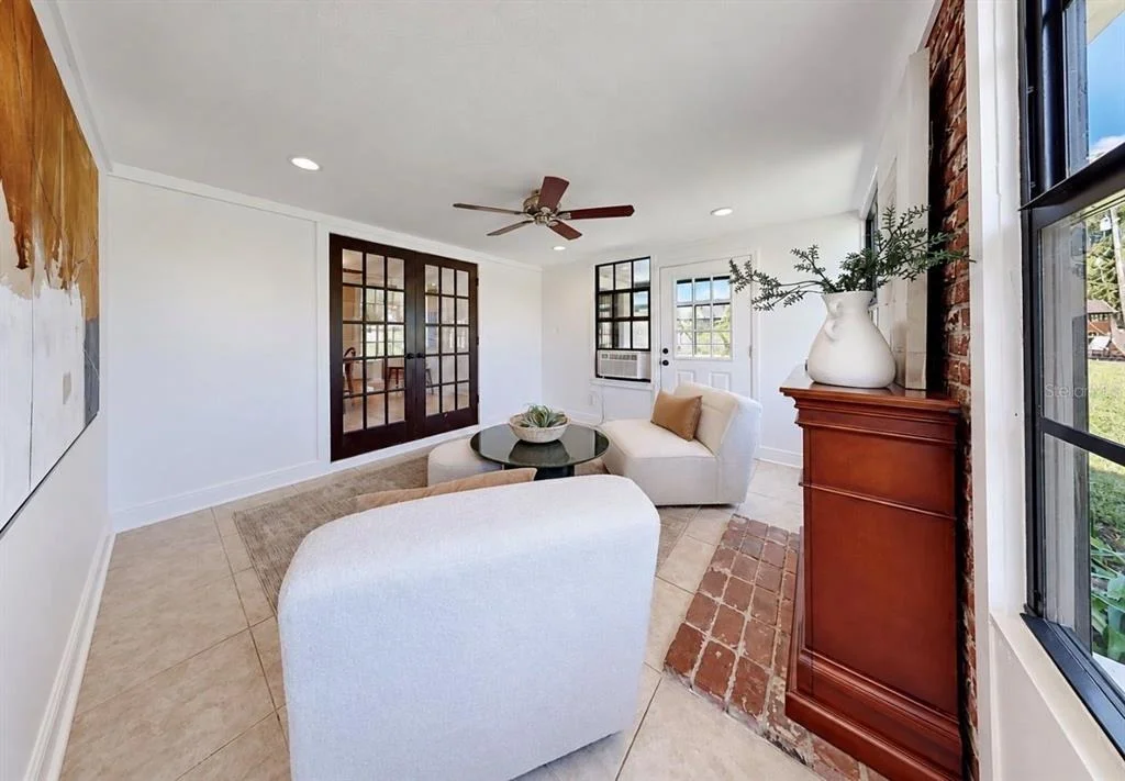 Photo of 2818 SPRINGDELL CIRCLE