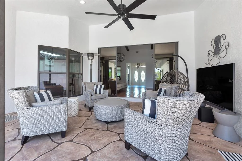 Photo of 355 TRIESTE DRIVE