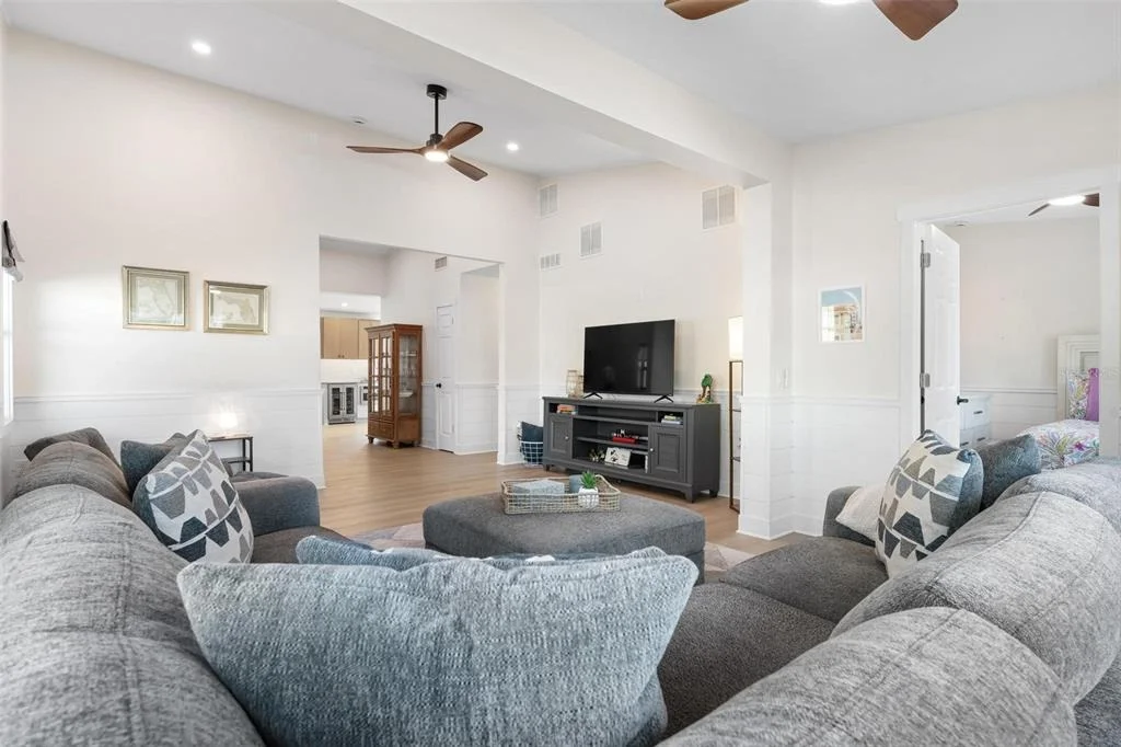 Photo of 401 28TH STREET
