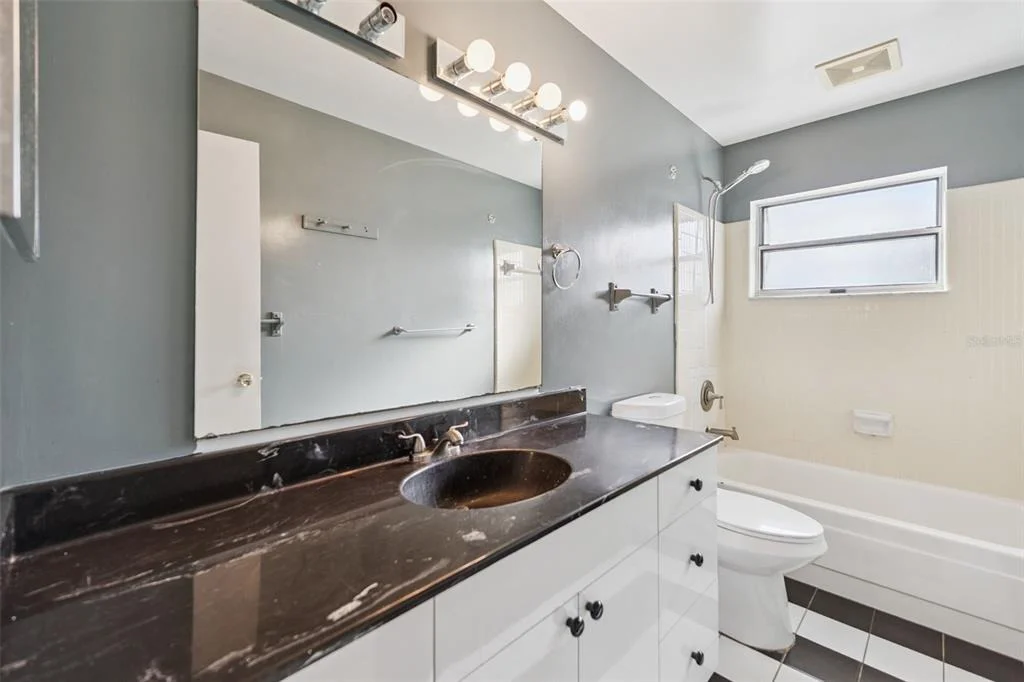 Photo of 116 HAMPDEN ROAD