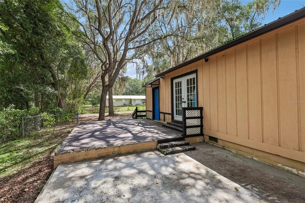 Photo of 212 DOGWOOD DRIVE