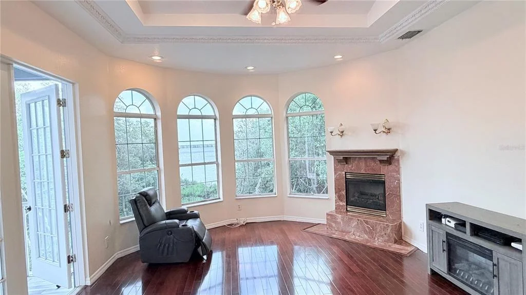 Photo of 3187 SHORELINE DRIVE