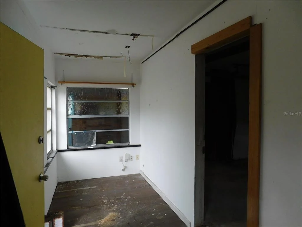 Photo of 911 12TH AVENUE W