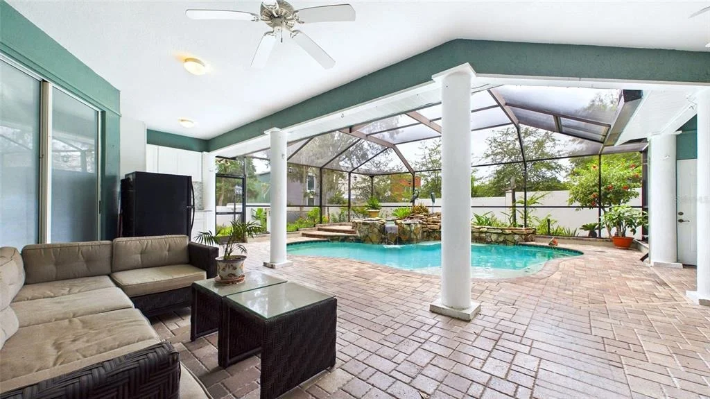 Photo of 7225 RIVER FOREST LANE