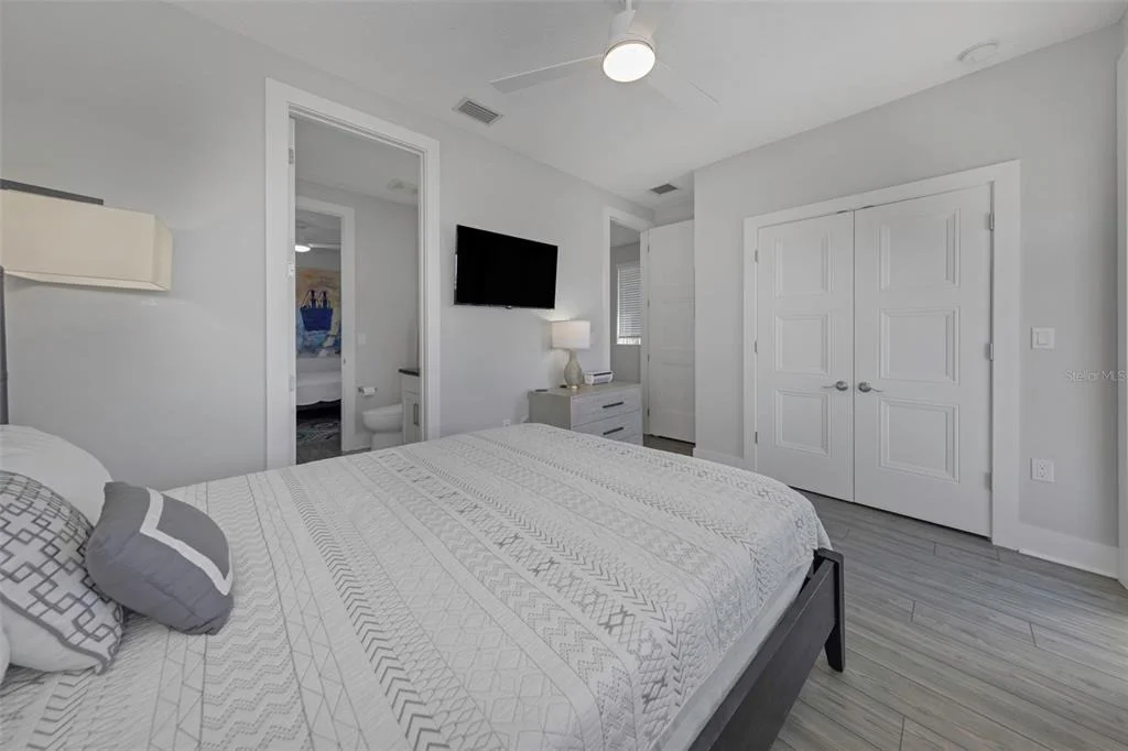 Photo of 4375 MARINA VIEW WAY