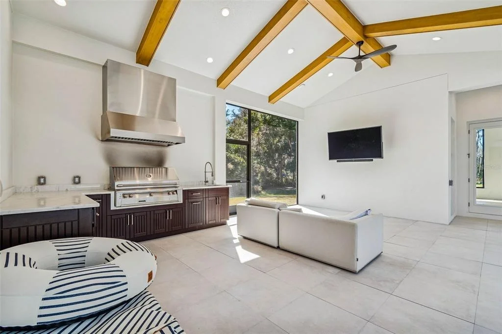 Photo of 17720 ROYAL EAGLE LANE