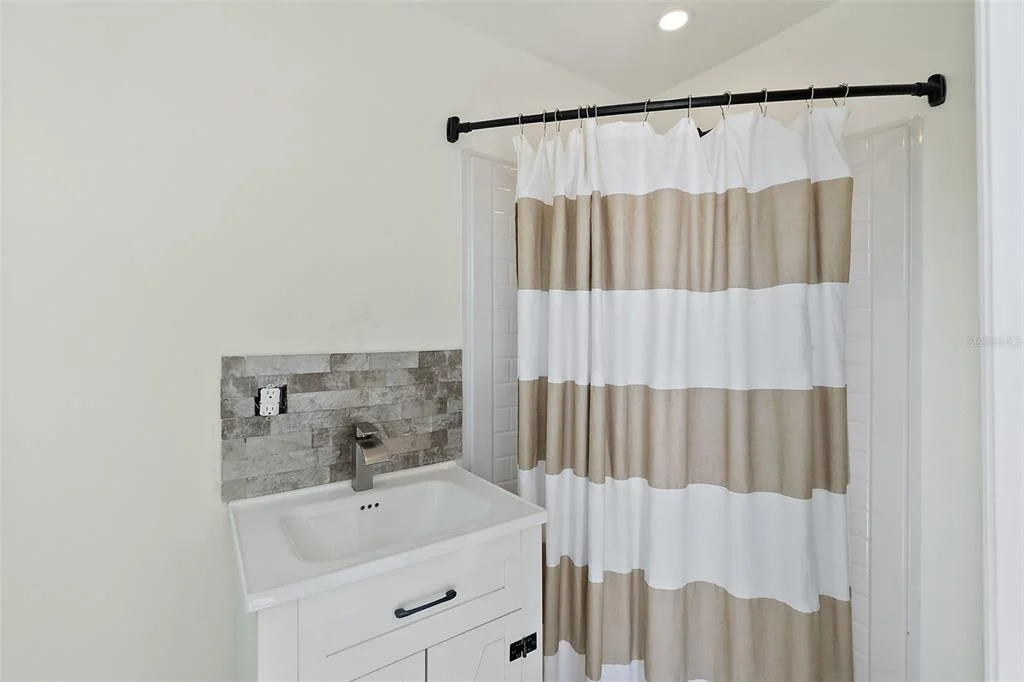 Photo of 9797 COUNTY ROAD 305