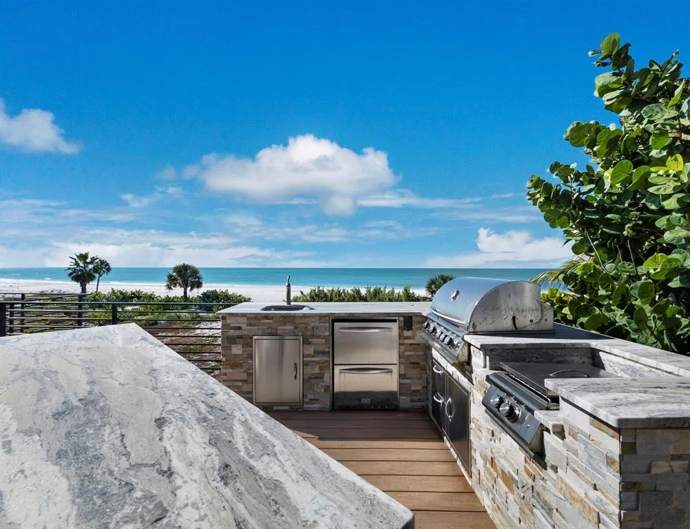 Photo of 6685 GULF OF MEXICO DRIVE