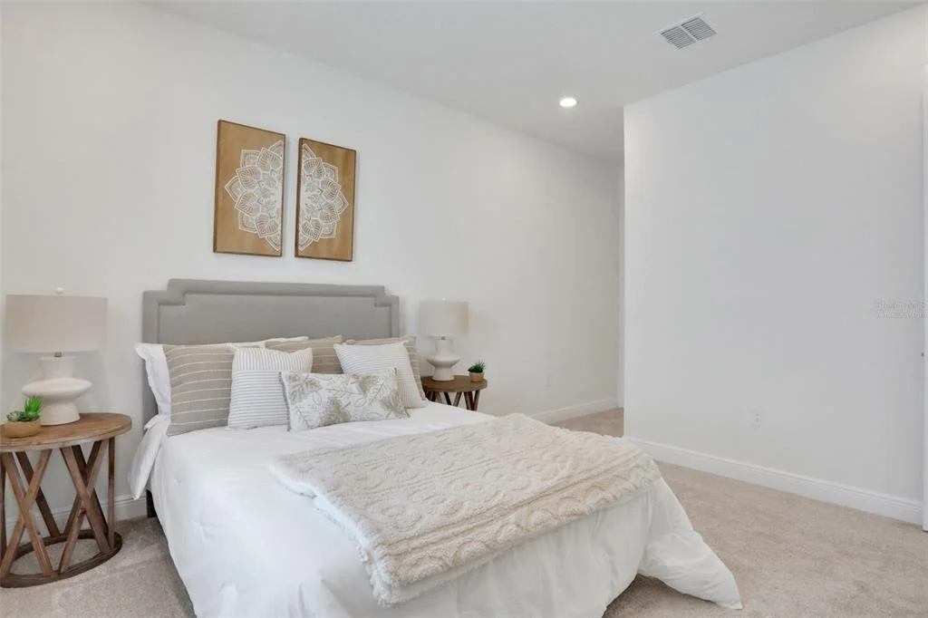 Photo of 9124 WALCOTT LANE
