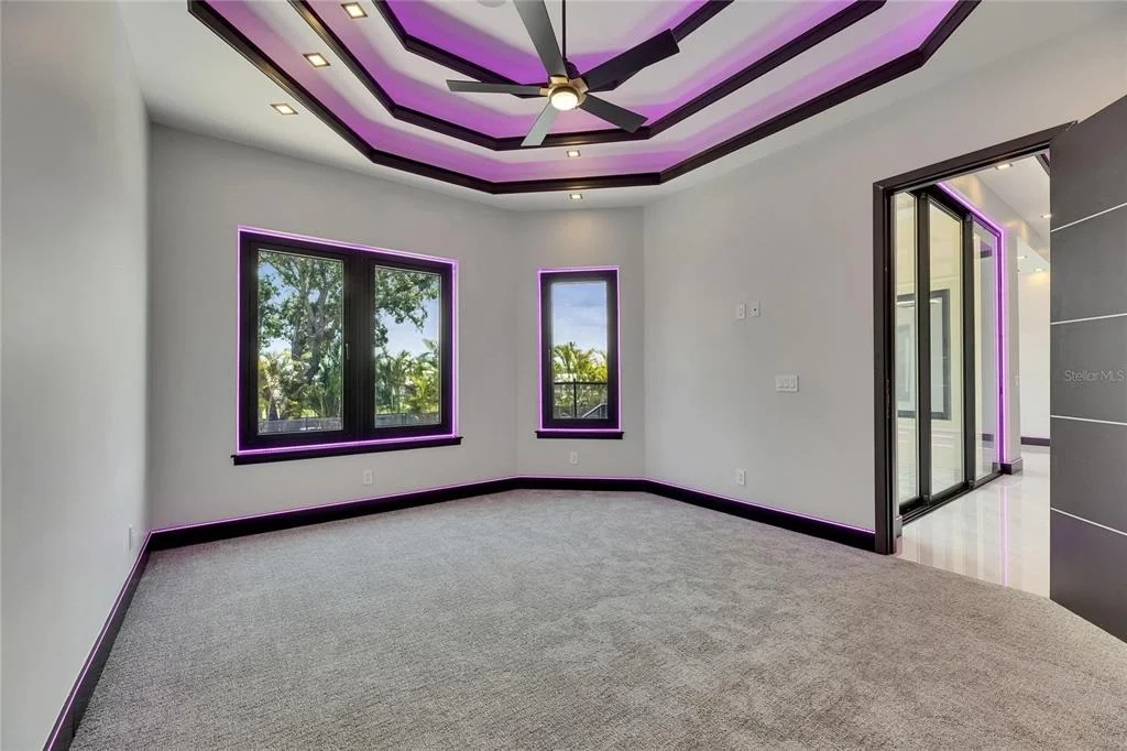 Photo of 6532 SIMONE SHORES CIRCLE