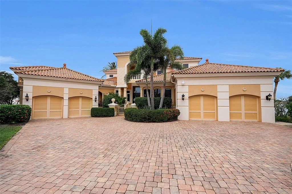 Photo of 1541 CARIBBEAN DRIVE