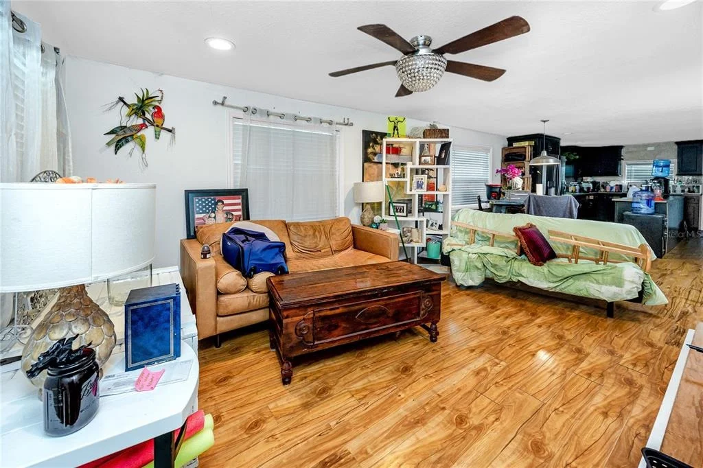 Photo of 1250 LAKEVIEW ROAD