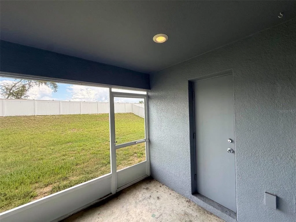 Photo of 185 CLOVERBROOK TRAIL