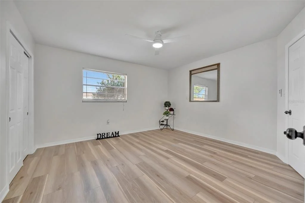 Photo of 6209 FLAMINGO DRIVE