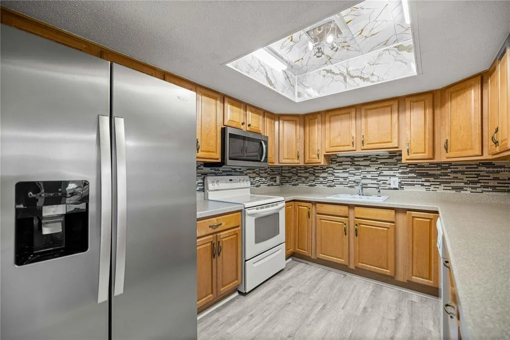 Photo of Unit A at 568 FAIRWAYS CIRCLE