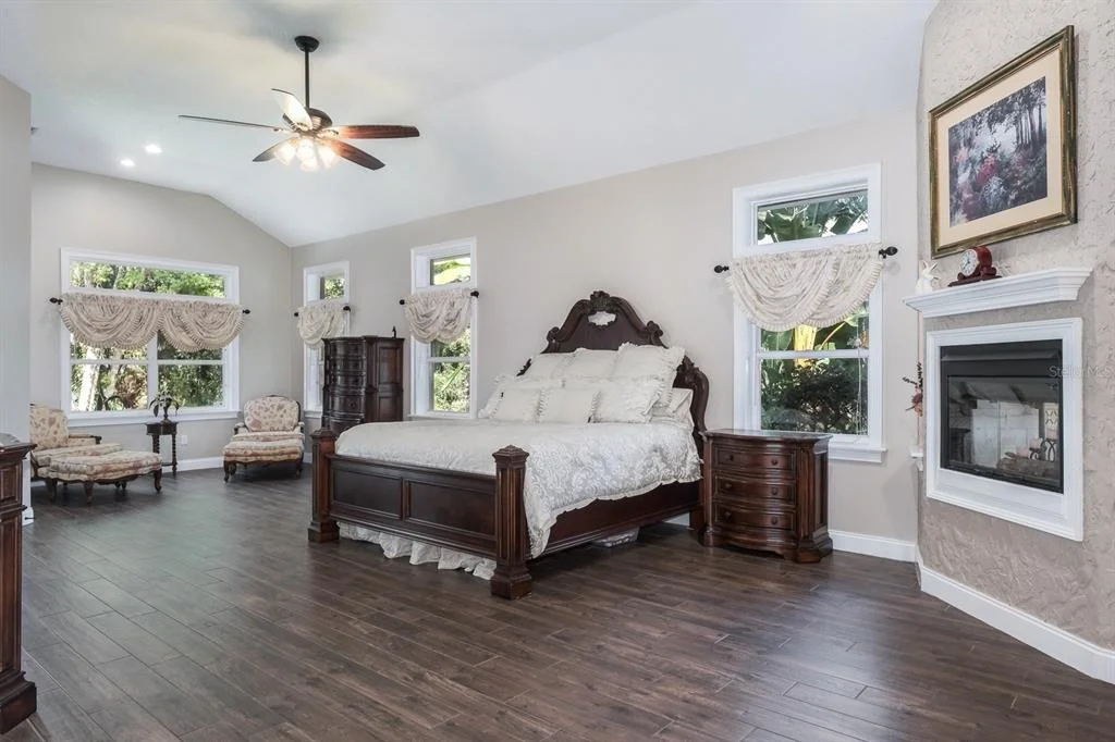 Photo of 110 DEERPATH DRIVE