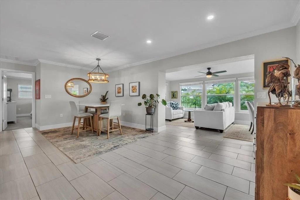 Photo of 904 INLET CIRCLE