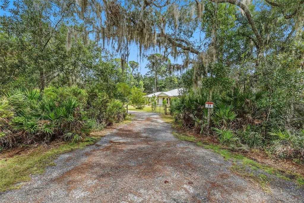 Photo of 71 PERRY LANE