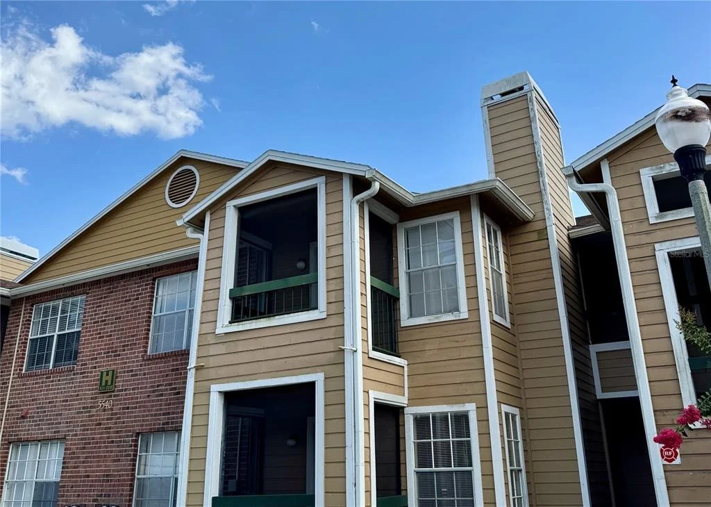 Photo of Unit 203 at 5540 DEVONBRIAR WAY