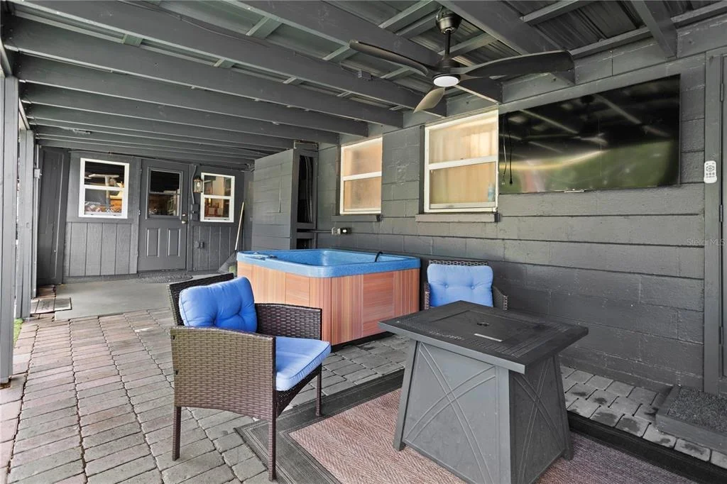 Photo of 6809 WILLOUGHBY LANE