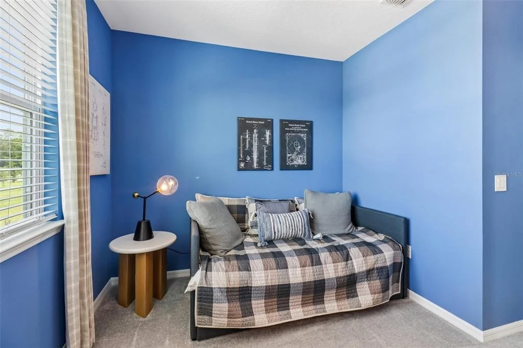 Photo of 1845 HORSETAIL DRIVE