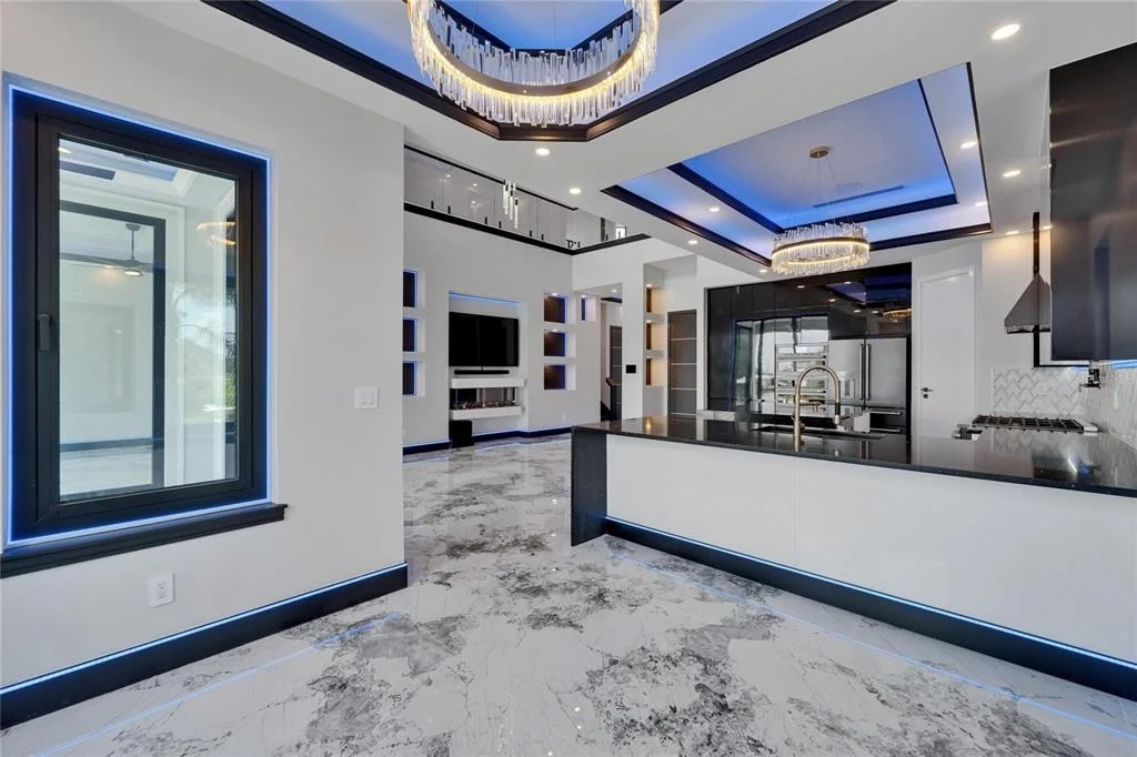 Photo of 6520 SIMONE SHORES CIRCLE