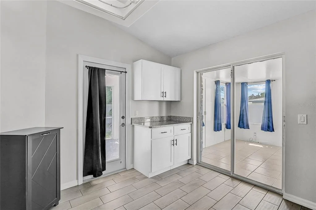 Photo of 879 NANTUCKET ROAD
