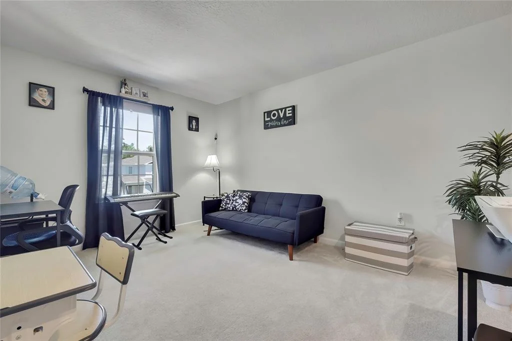 Photo of 11912 THORNCREST DRIVE