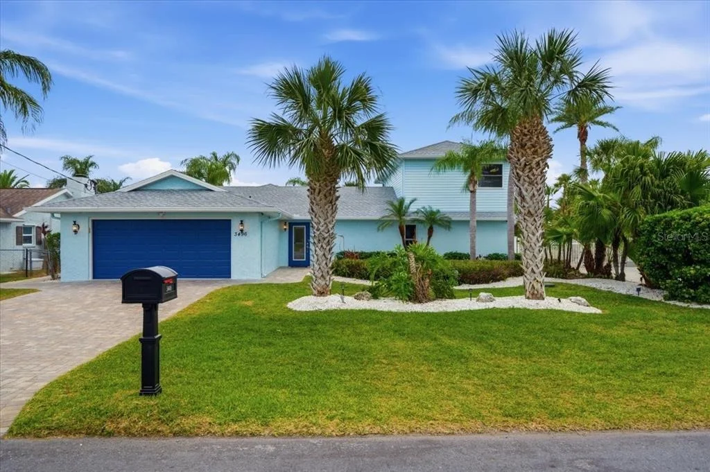 Photo of 3496 GULFVIEW DRIVE