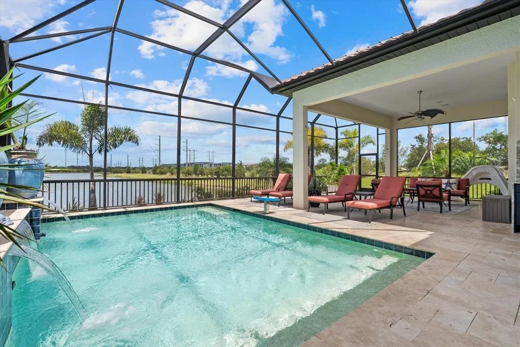 Photo of 556 BOCELLI DRIVE