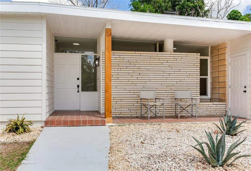 Photo of 2753 VALENCIA DRIVE