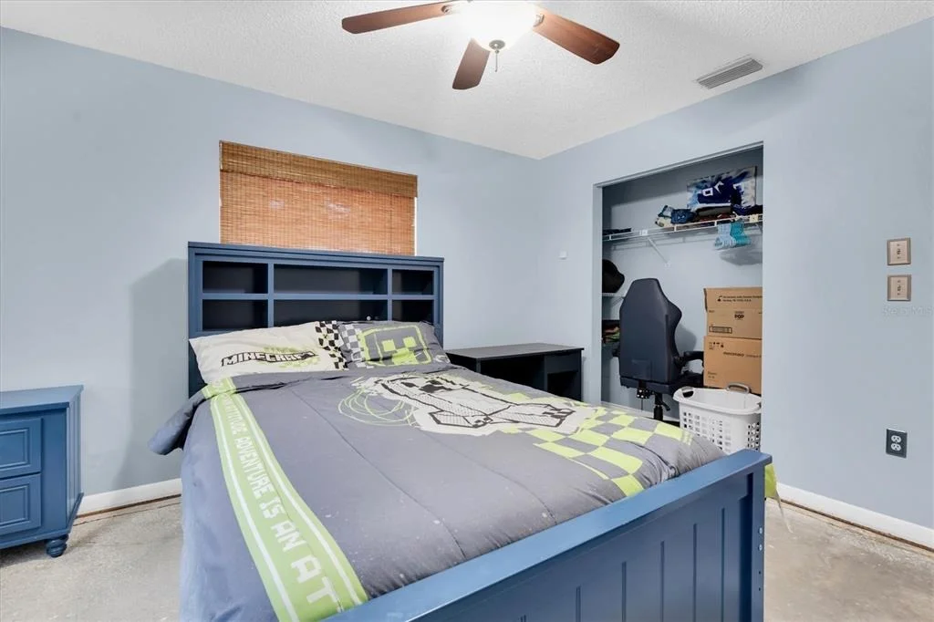 Photo of 914 HARBOR CIRCLE