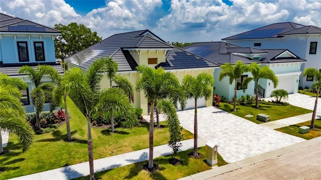 Photo of 6532 SIMONE SHORES CIRCLE