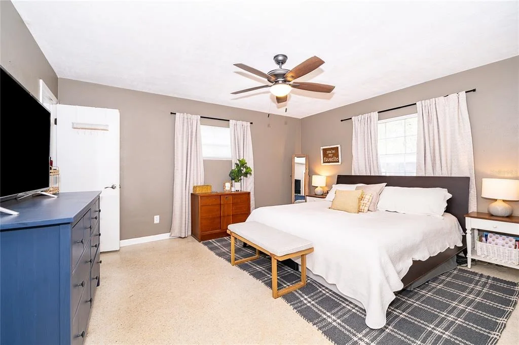 Photo of 2464 HUNTERFIELD ROAD