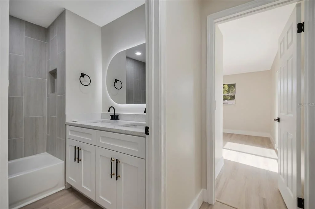Photo of 8624 BAYLOR CIRCLE