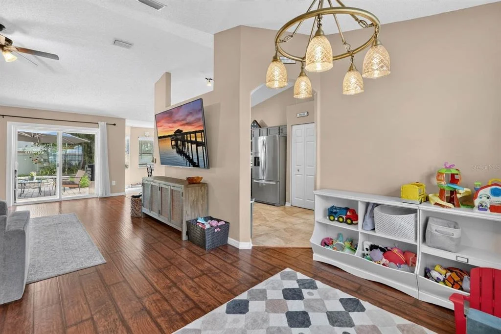 Photo of 19 RED OAK PLACE