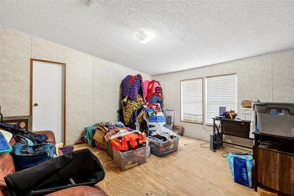 Photo of 650 NE 170TH AVENUE