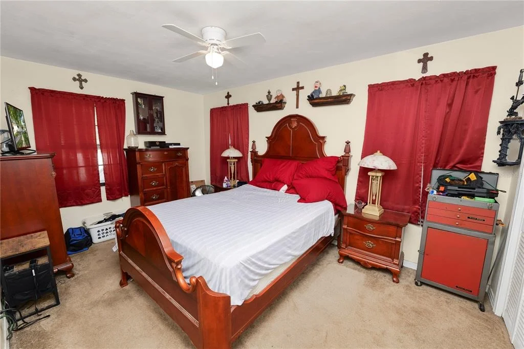 Photo of 621 HILLSIDE DRIVE