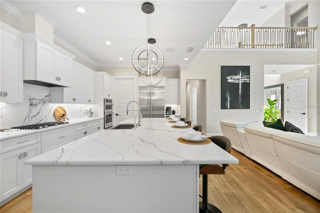Photo of 2559 PALM AVENUE