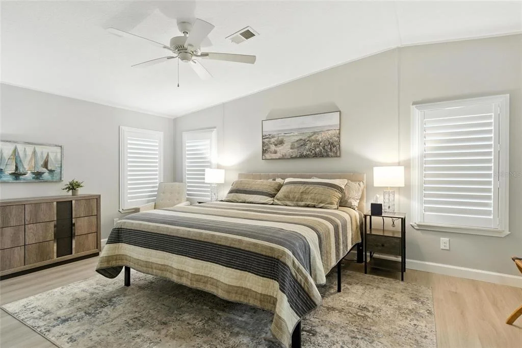 Photo of 38 PLUMOSA DRIVE