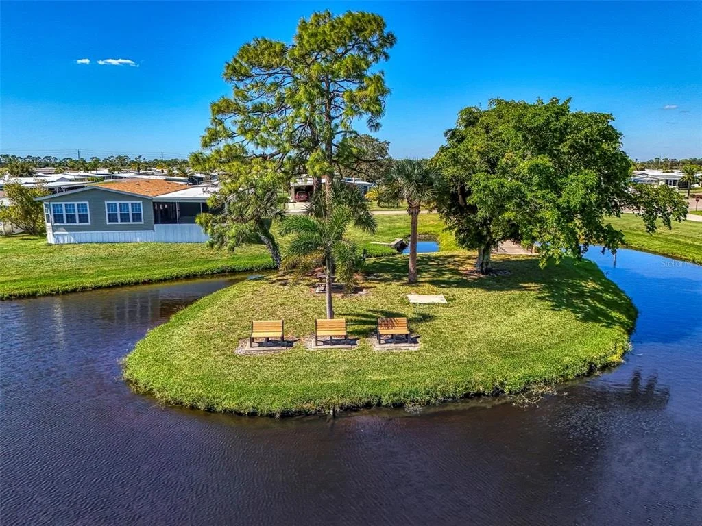Photo of 49 COMPASS POINT