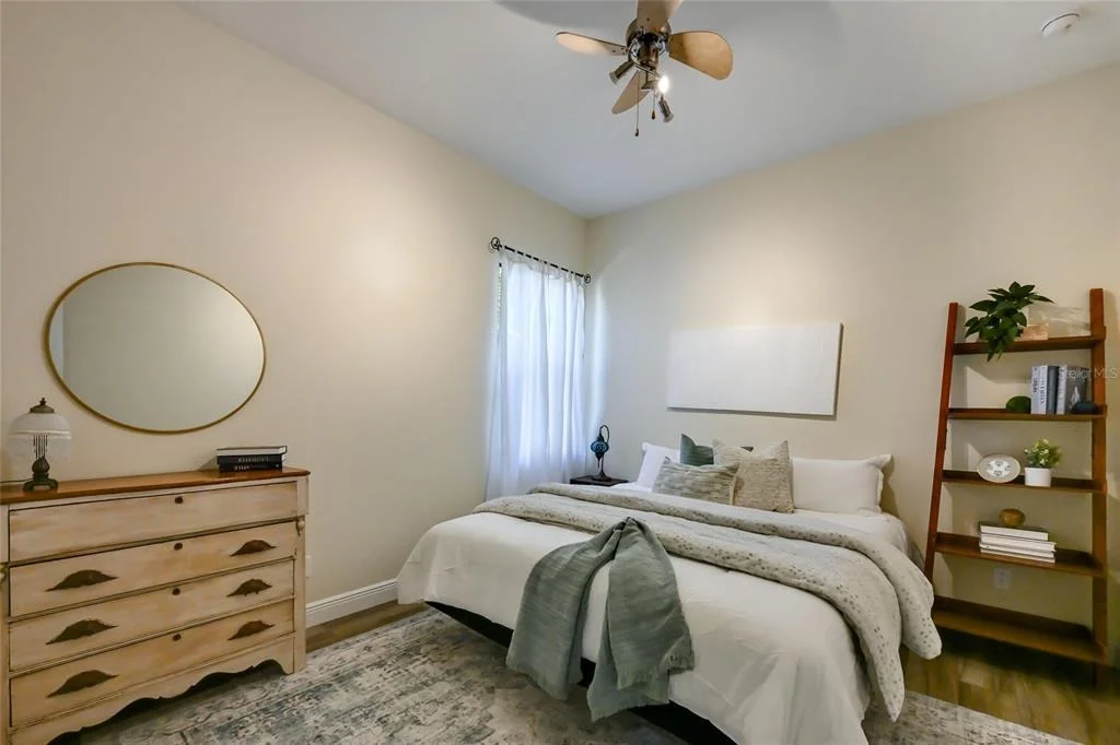 Photo of 525 MAST DRIVE