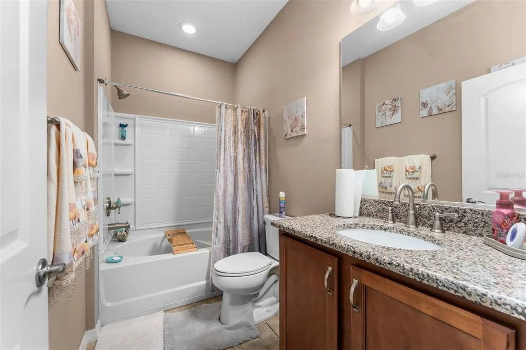 Photo of 5662 NW 40TH PL