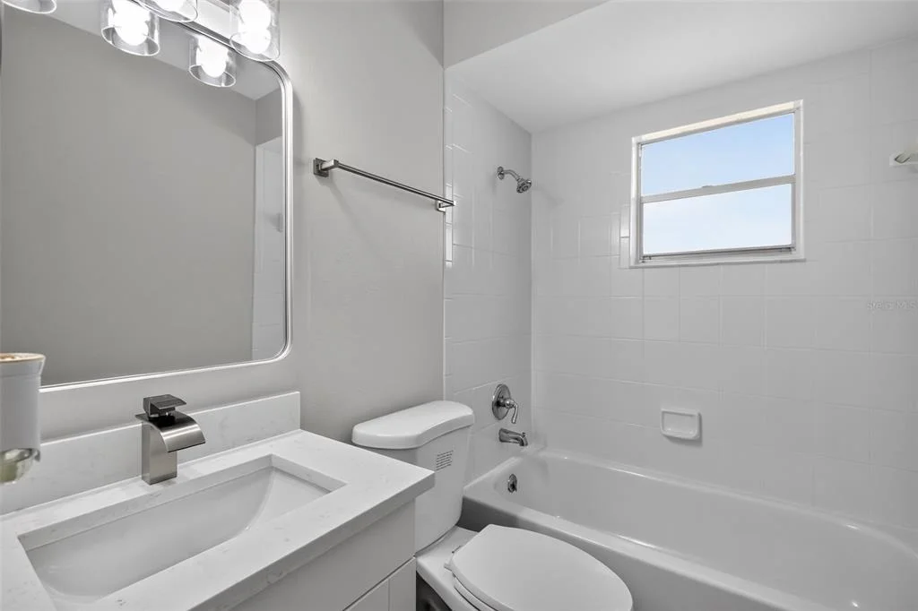 Photo of 837 WESTPORT DRIVE