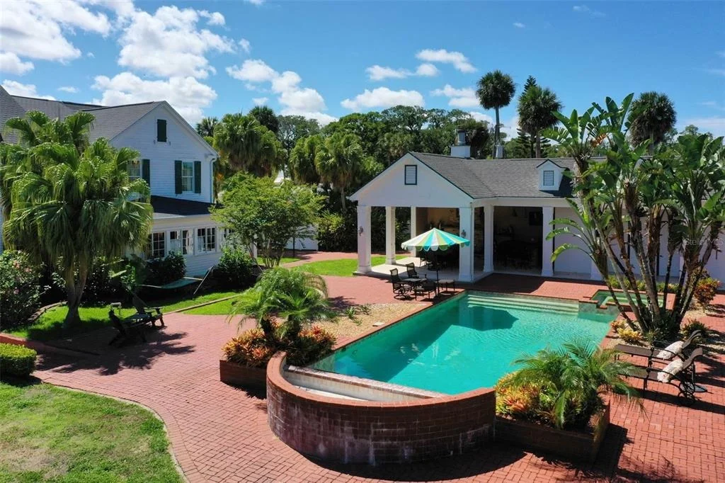 Photo of 253 JOHN ANDERSON DRIVE