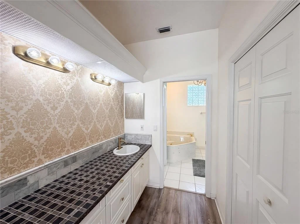 Photo of 3608 CREEKSIDE DRIVE